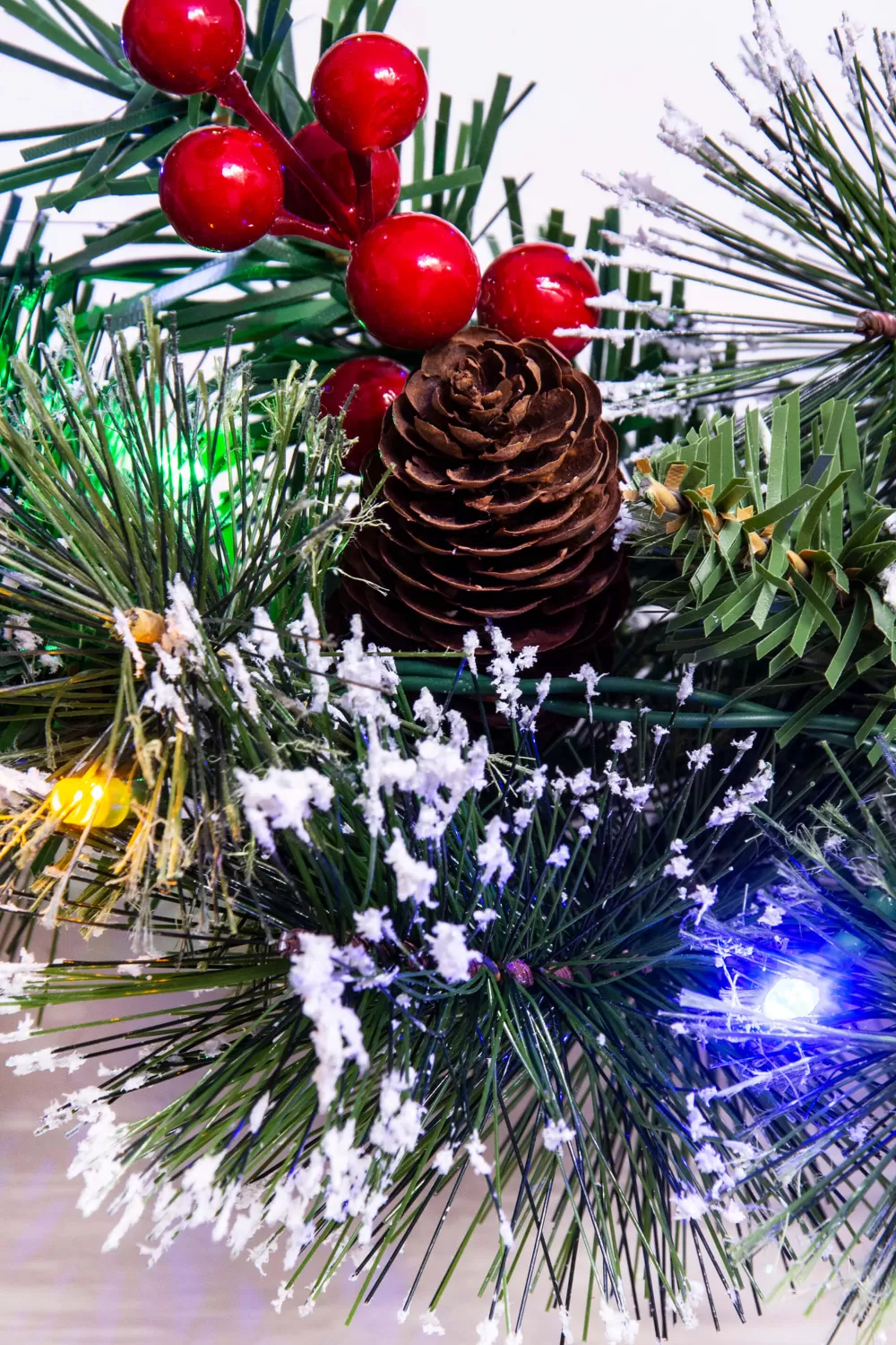 Christmas Tree World 50cm Pre-lit Decorated Mixed Pine Wreath Warm White/Multicolour LEDs< Pre-Lit Christmas Wreaths