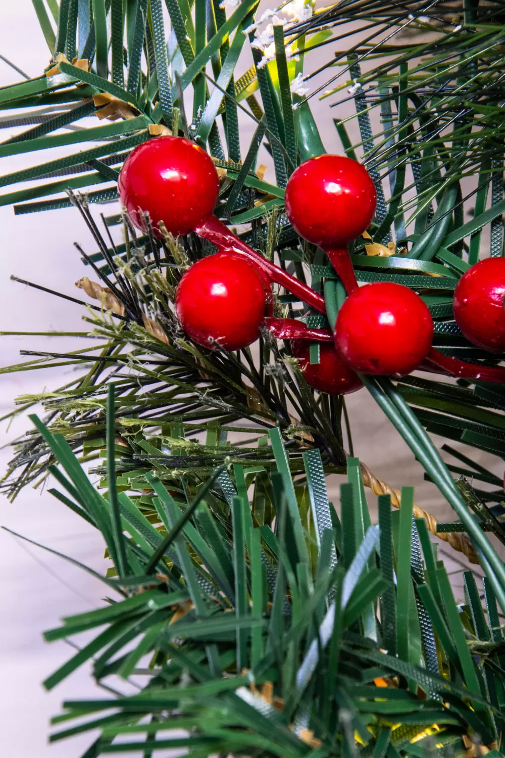 Christmas Tree World 50cm Pre-lit Decorated Mixed Pine Wreath Warm White/Multicolour LEDs< Pre-Lit Christmas Wreaths