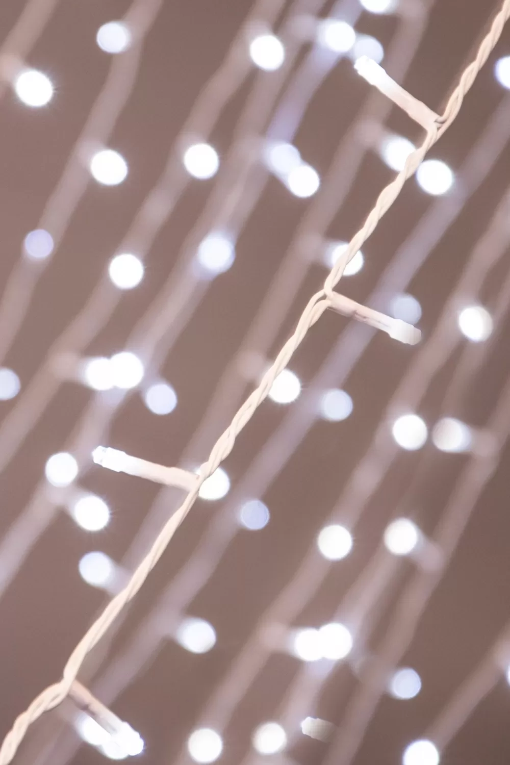 Christmas Tree World CTW White Cable 1000 LED Multifunction String Light Set (Choose Colour)< Multifunction Led Lights | String Lights