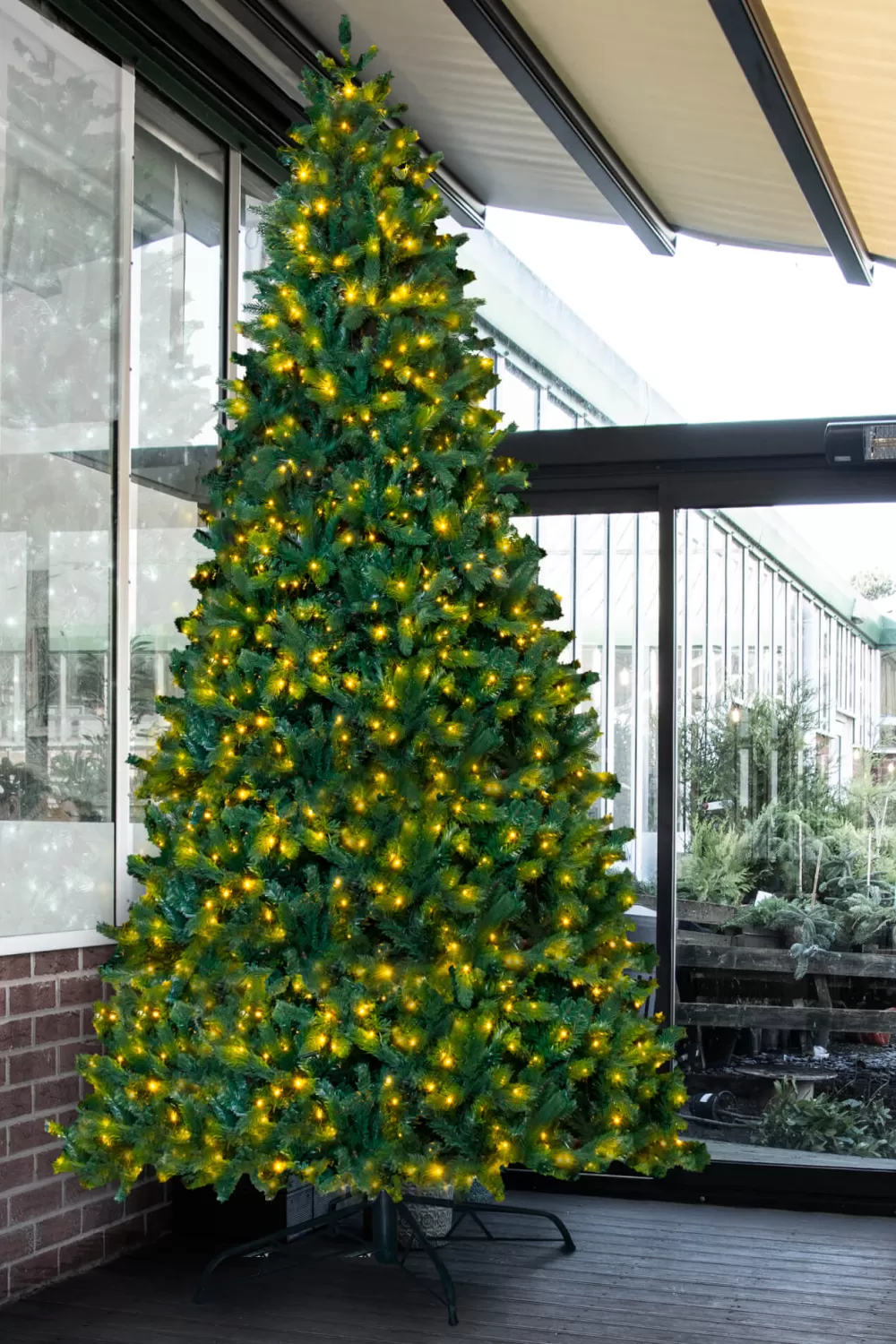 Christmas Tree World The 14ft Pre-lit Ultra Devonshire Tree - 6ft Wide - Warm White/White Lights< Large Commercial Christmas Trees