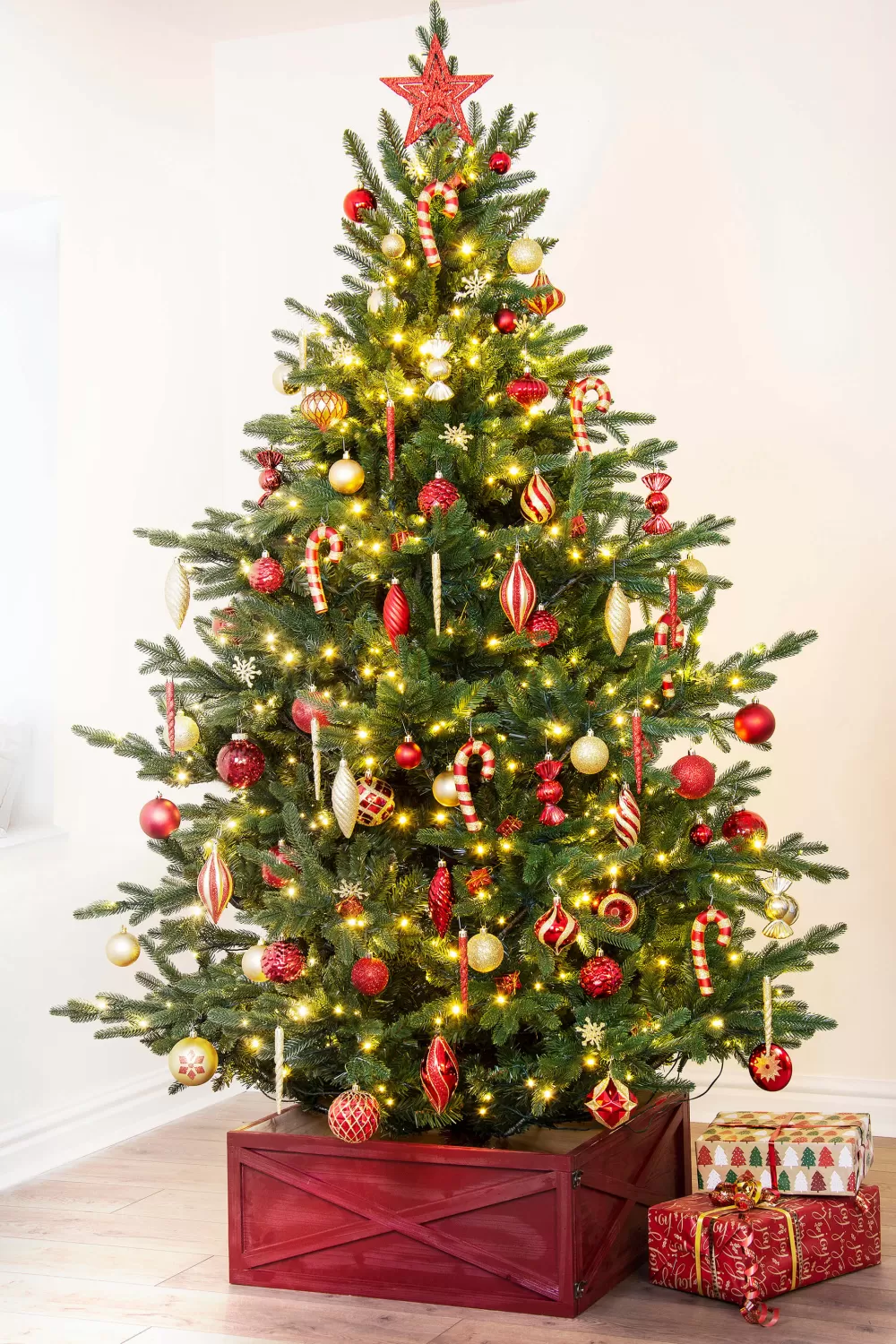 Christmas Tree World The 288pc Red & Gold Full Heavy Coverage Bauble Set (9ft Trees)< 9 Foot Pre Lit Christmas Trees | Pre-Lit Christmas Trees
