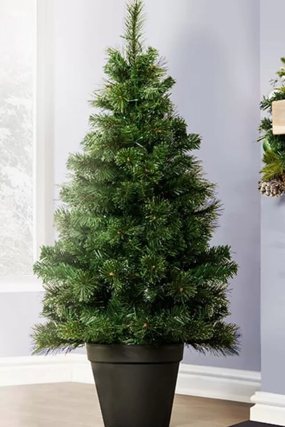 Christmas Tree World The 4ft Majestic Dew Pine Potted Tree (Indoor/Outdoor)< Outdoor Christmas Trees | Outdoor Artificial Trees