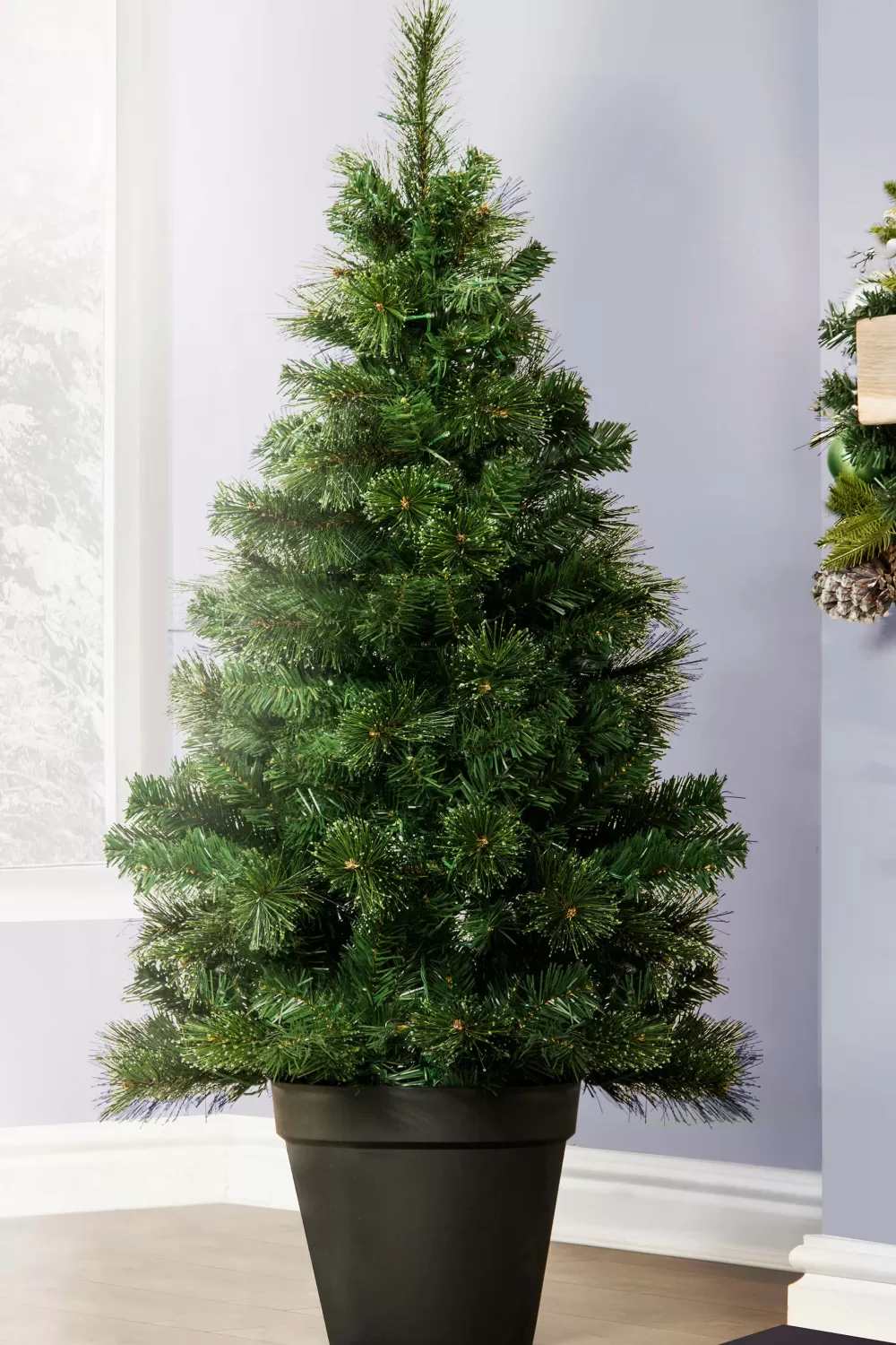 Christmas Tree World The 4ft Majestic Dew Pine Potted Tree (Indoor/Outdoor)< Outdoor Christmas Trees | Outdoor Artificial Trees