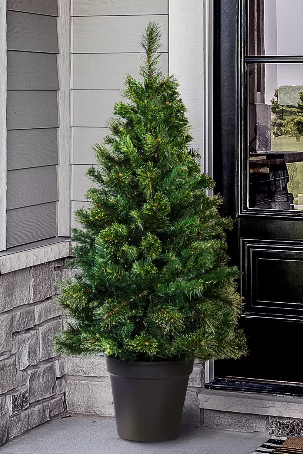 Christmas Tree World The 5ft Majestic Dew Pine Potted Tree (Indoor/Outdoor)< Outdoor Christmas Trees | Outdoor Artificial Trees