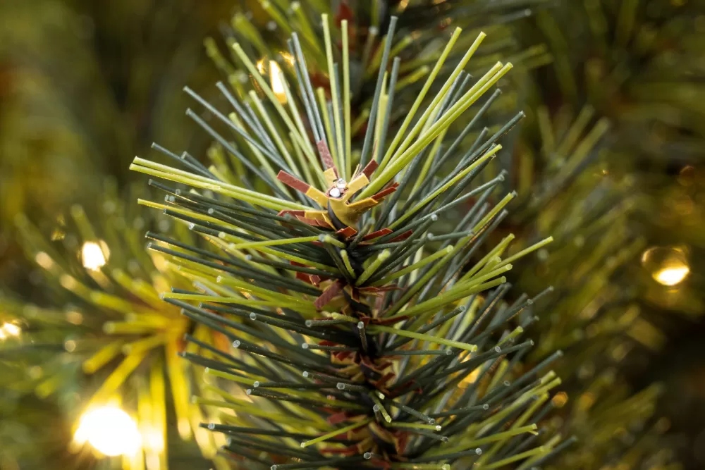 Christmas Tree World The 8ft Pre-lit Matterhorn Pine - Warm White LED Lights< 8 Foot Pre Lit Christmas Trees | Pre-Lit Christmas Trees