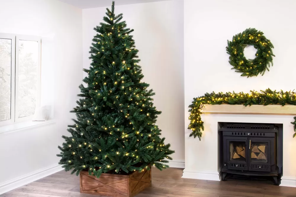 Christmas Tree World The Ultra Devonshire Fir Pre-lit With Warm White/Multicoloured Colour Change LEDs (4ft To 14ft)< Pre-Lit Christmas Trees