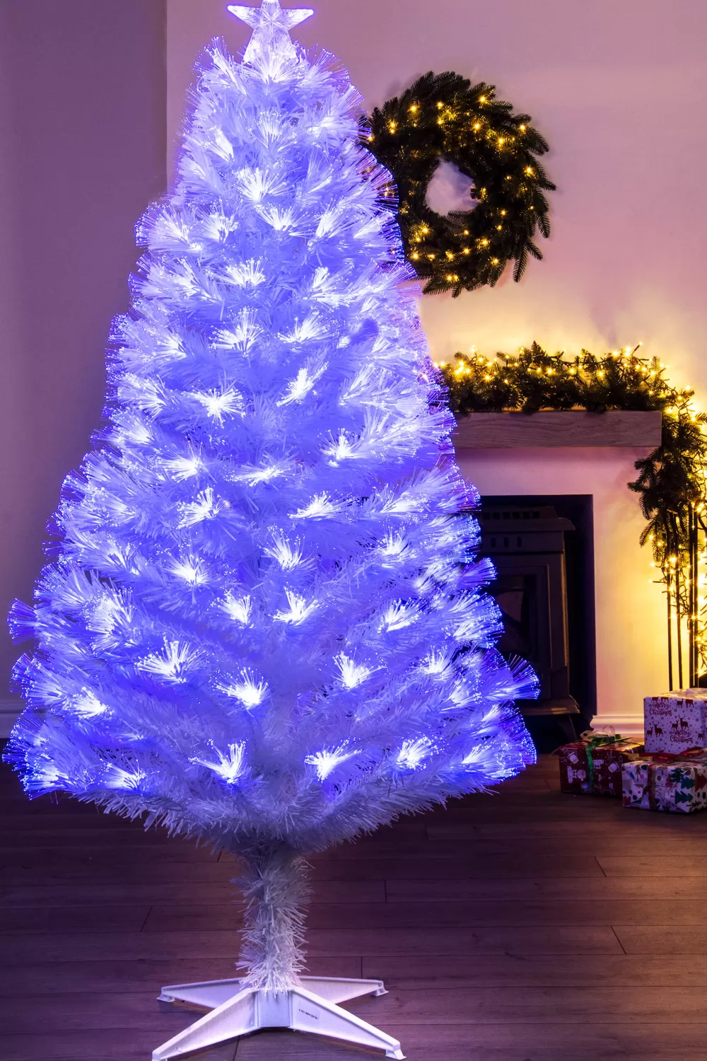 Christmas Tree World The White Blue Ripple Effect Fibre Optic Tree (4ft To 7ft)< Pre-Lit Christmas Trees | Fibre Optic Christmas Trees